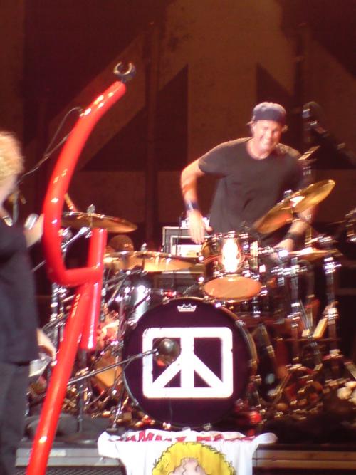 CHAD SMITH ROCKS LONDON 2009 